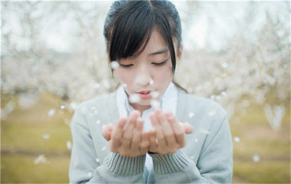 东坡怀孕后验血多久可以知道男女(怀孕后多久可以验血检查出来)